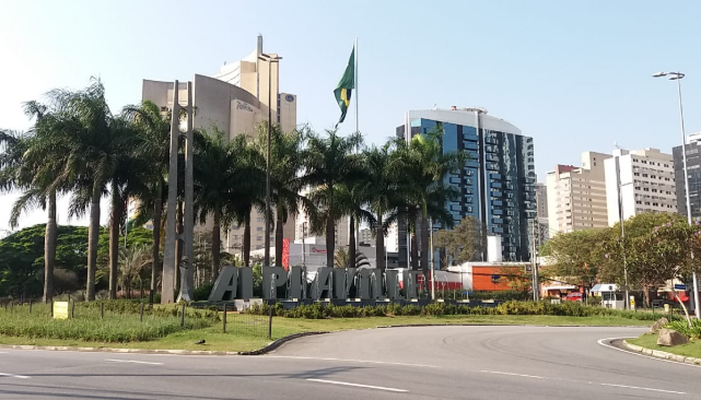 Entrada de Alphaville, região da obra